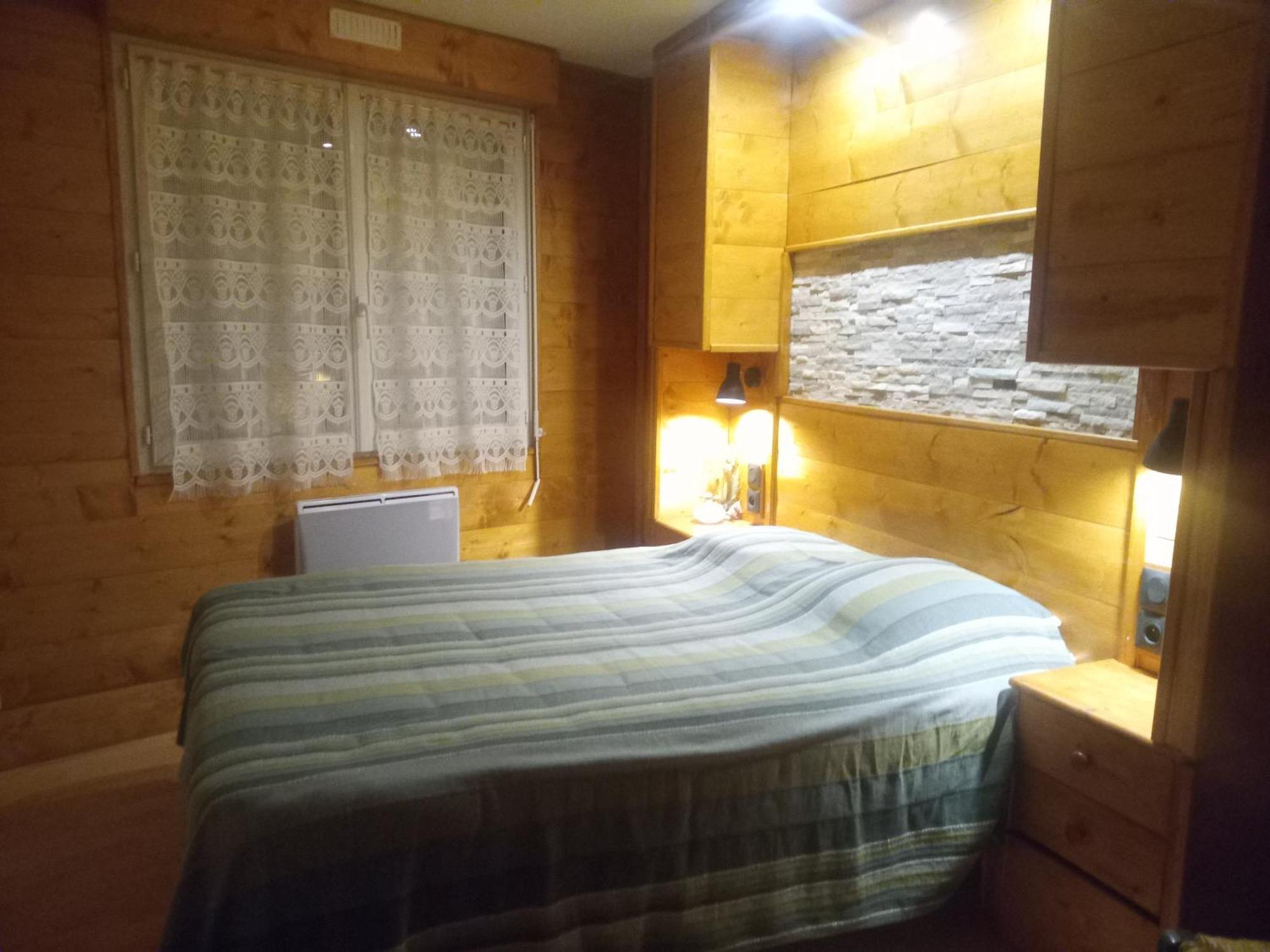 Appartement Котеретс Екстер'єр фото